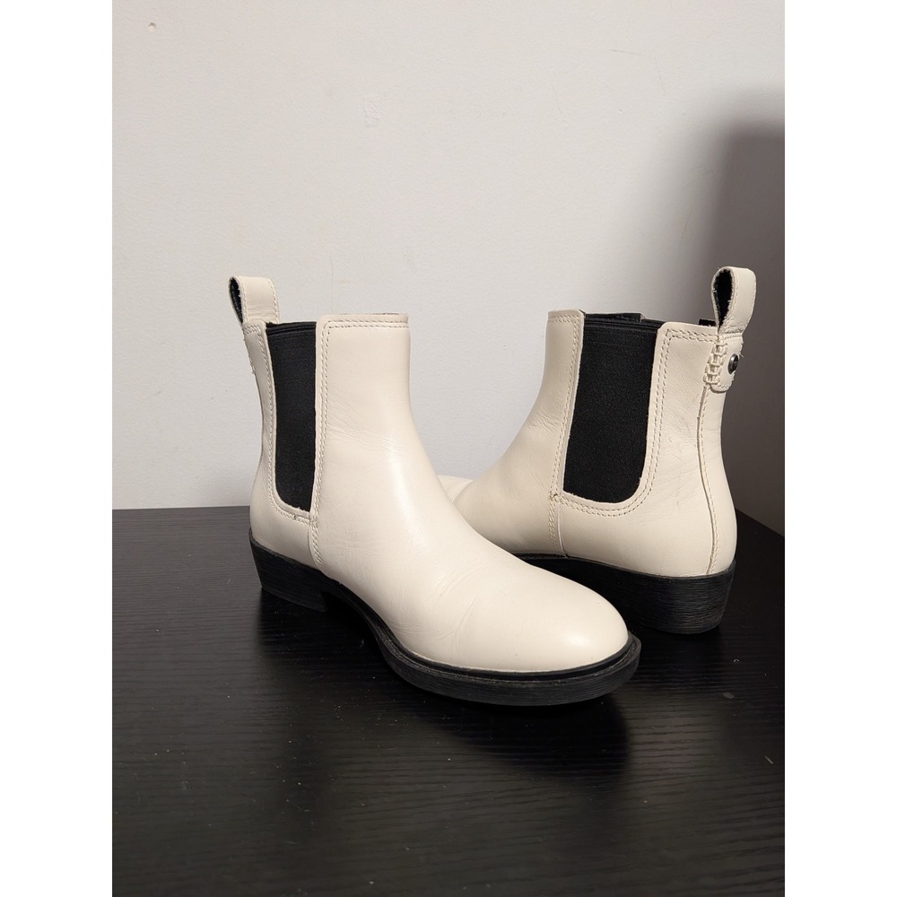 UGG Bonham II white and black Leather Chelsea Ankle Boots Womens - Picture 6 of 16